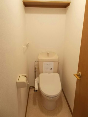 【トイレ】 | ヴェルドミール | 落ち着いた色調のトイレです