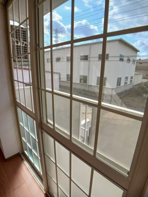 【バルコニー】 | ラ・フォーレ南丘Ａ | 落ち着いた時間を過ごせるバルコニーです