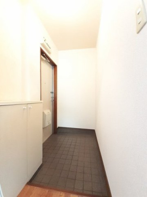 【玄関】 | ビホウハイツ | 落ち着いた玄関です