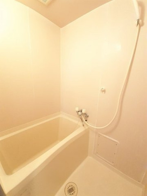 【浴室】 | ビホウハイツ | 落ち着いた空間のお風呂です