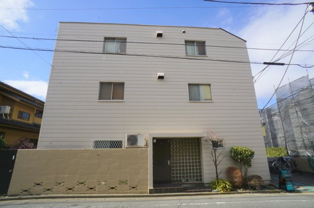 上池台３　土地の外観|
◆角地につき開放感あり・陽当たり良好
◆閑静な住宅街に位置
◆小学校、公園、スーパー等が近くに点在しており、生活に便利な環境 
◆建築条件はございません
◆お好きなハウスメーカーで建築可能です