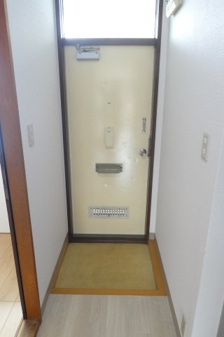 【玄関】 | ベルハイツＡ