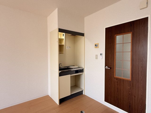 グランドソレイユ|※掲載の室内写真は、同様の間取りを持つ別の部屋のものです。実際のお部屋の仕様やレイアウトは異なる場合があります。