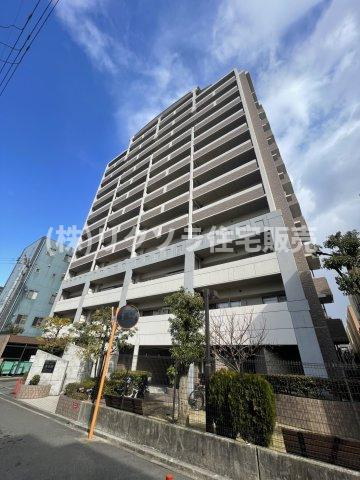 イトーピア香里園ヴァルコートの外観|新しい生活にいかがでしょうか？外観はお住まいの顔になります。こだわりたいポイントですね。水回りリフォームやリノベーションも承ってます。
■現地見学・資金計画相談・住宅ローン相談もお問合せ受付中■