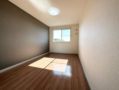 【洋室】 | グリーンテラス