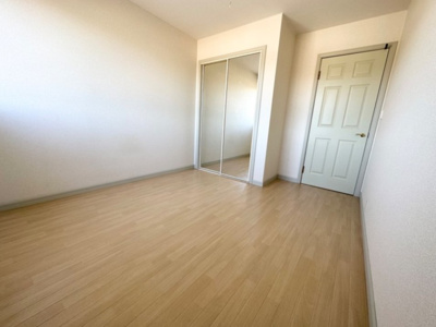 【洋室】 | グリーンテラス