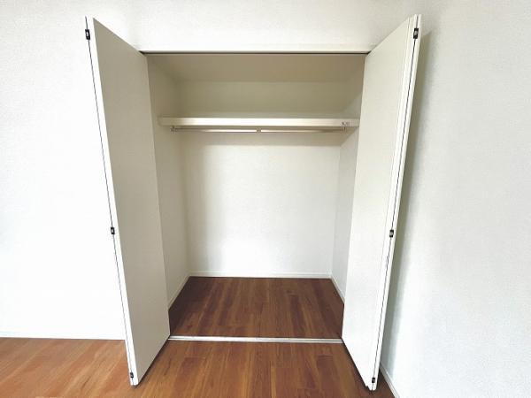 倉敷市連島町鶴新田　リフォーム済み　中古一戸建て【仲介手数料無料】の洋室