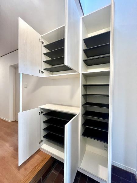 倉敷市連島町鶴新田　リフォーム済み　中古一戸建て【仲介手数料無料】の駐車場