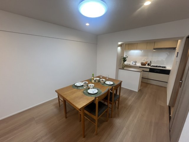 【居間・リビング】京成サンコーポ稲毛壱号棟 