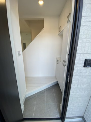 【内装】 | ツインコート | 玄関