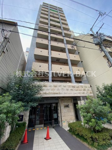 プレサンス難波幸町の外観