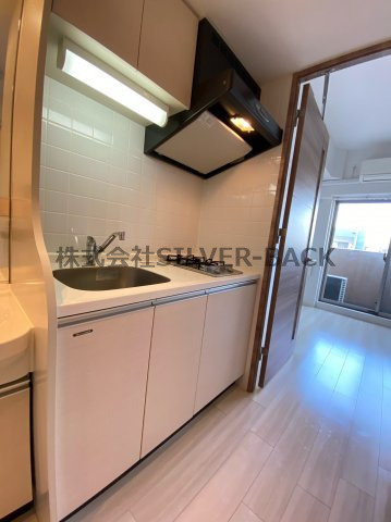 プレサンス難波幸町のキッチン