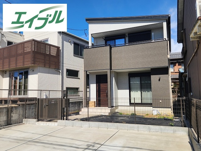 小牧市小木５丁目　中古住宅の外観