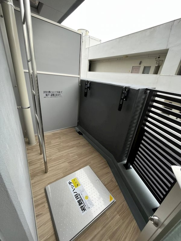 神戸元町Noahのバルコニー