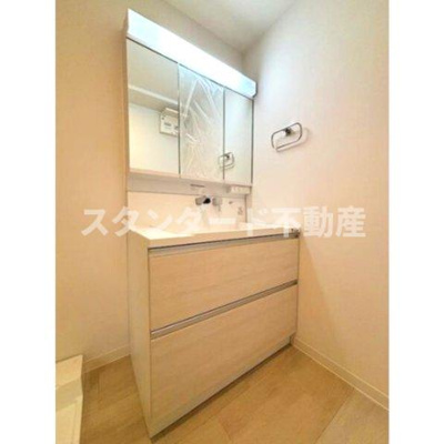 【独立洗面台】 | Royal Max