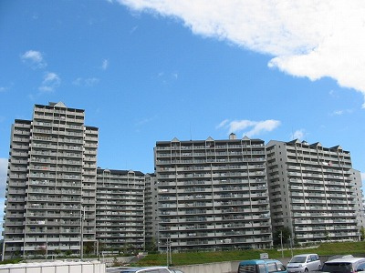 セントラルヒルズＧ棟の外観