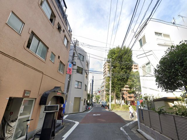 ライフビルの周辺