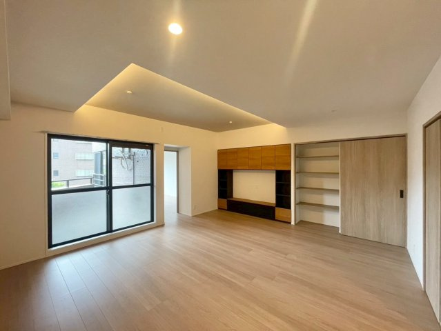 【居間・リビング】 | ビューパレー高崎歌川　2F