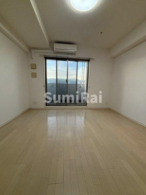 【洋室】 | エストーネハーバーランド