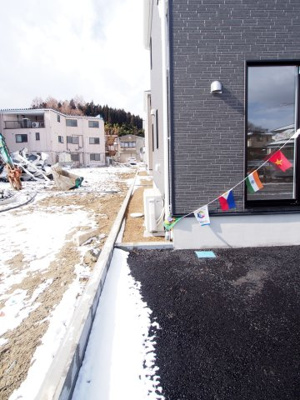 【駐車場】 | Cradle garden　川俣町第１　４号棟