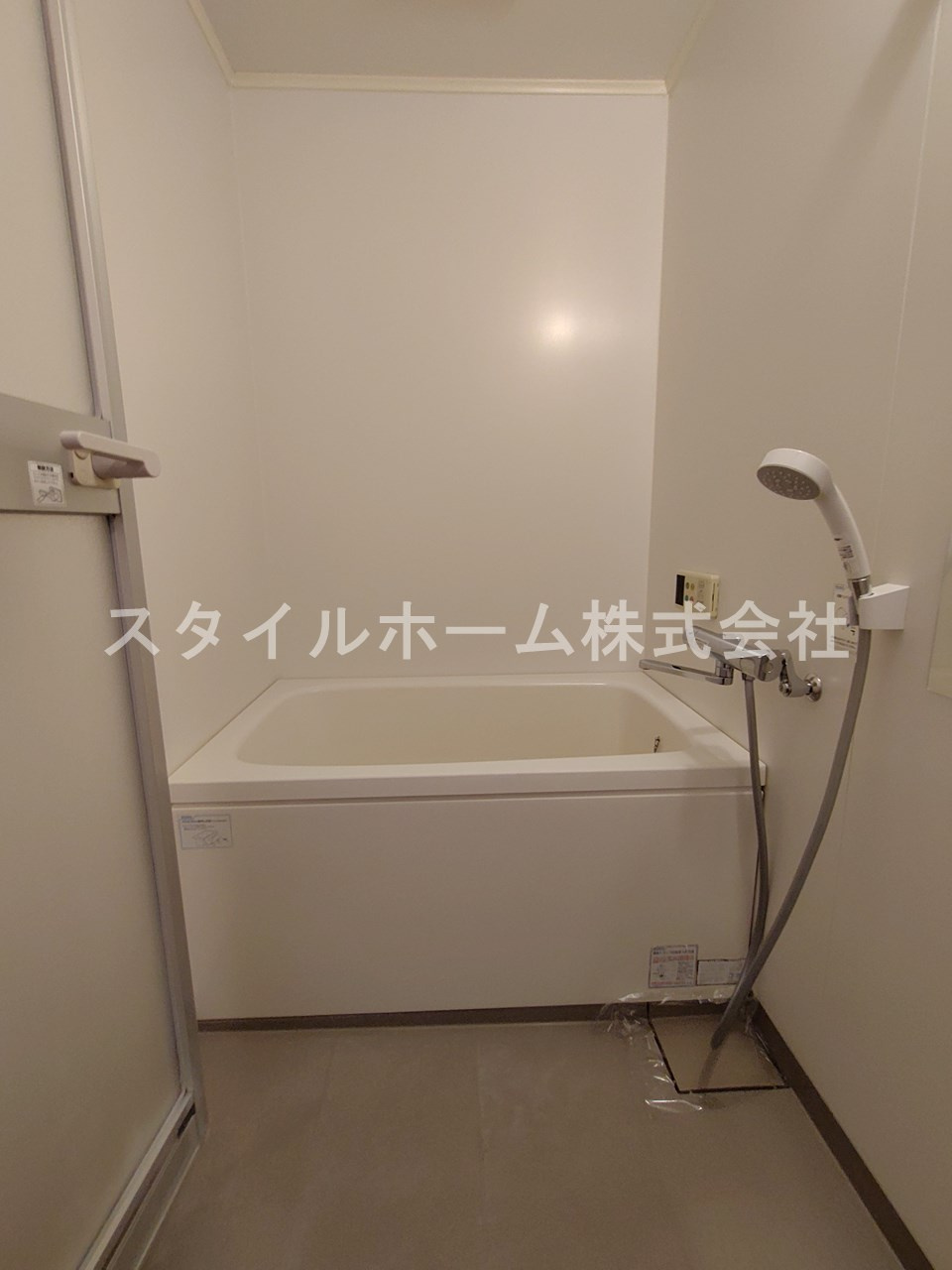 クレール花田の浴室|別部屋写真です。