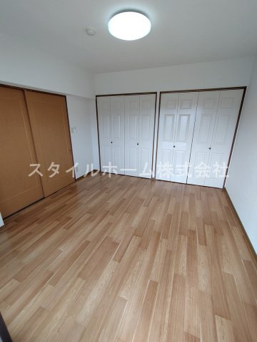 クレール花田の居間・リビング|別部屋写真です。