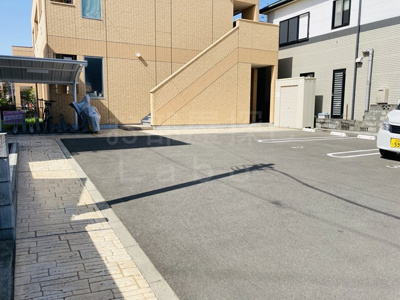 【駐車場】 | セレーヌ泉Ｂ