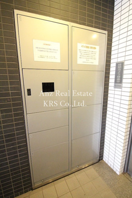 【ロビー】 | アプライズ西長堀 | 大切な荷物の受け取りに便利な宅配ボックス設置！