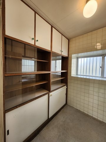 百名ビルの設備