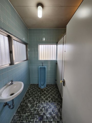 百名ビルのトイレ