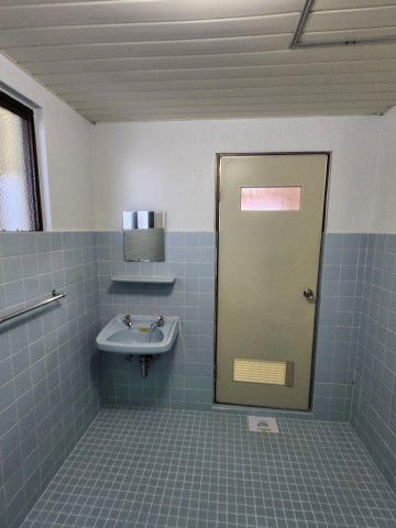 那覇市山下町の賃貸マンションのシャワールーム