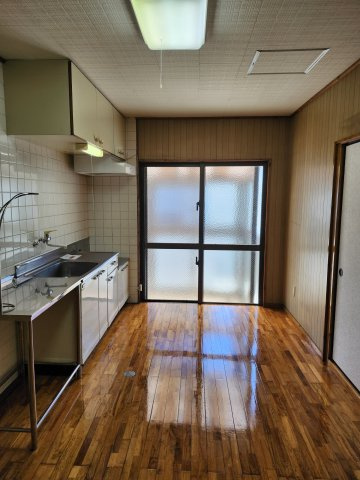 那覇市山下町の賃貸マンションの居間・リビング