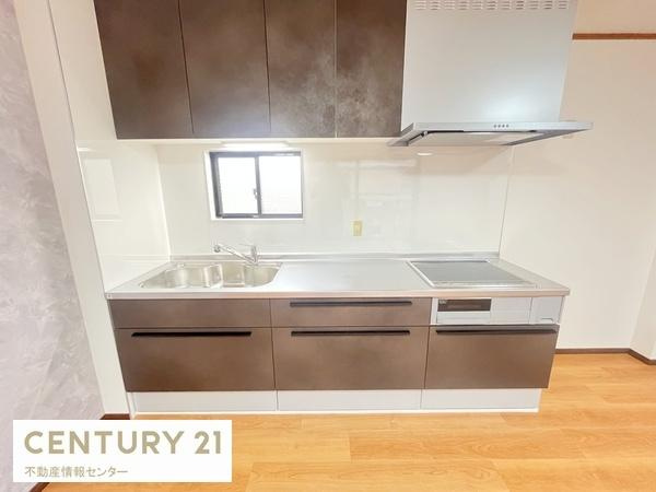 【キッチン】 | 小林東３丁目 中古戸建 | システムキッチン新調！