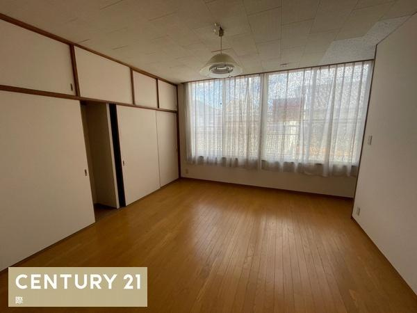 和歌山市北新中ノ丁の中古一戸建の洋室