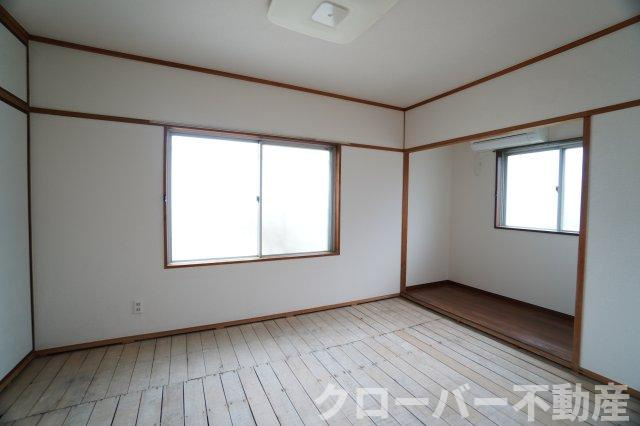 サニーハイツの居間・リビング