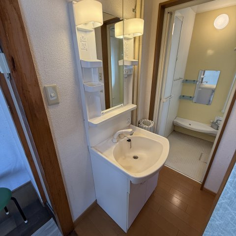 登別市新川町4丁目12-2戸建の洗面所