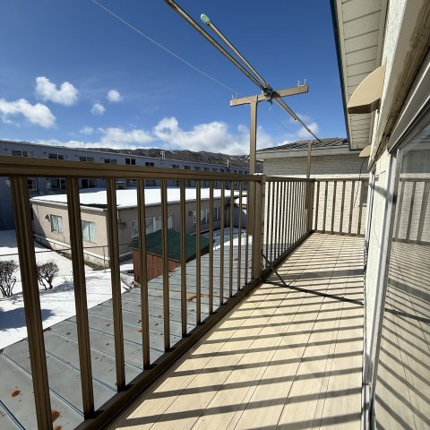 登別市新川町4丁目12-2戸建のバルコニー