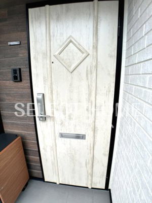 【エントランス】 | アウローラかけひ | 落ち着いたエントランスです