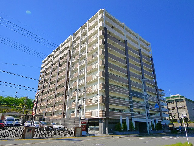 グランスイート平城山の外観