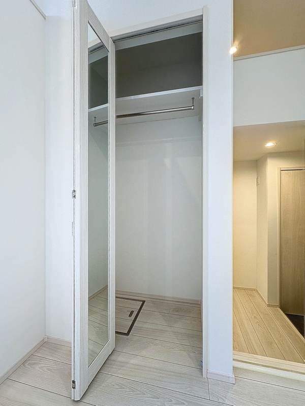 合志市須屋のアパートの収納