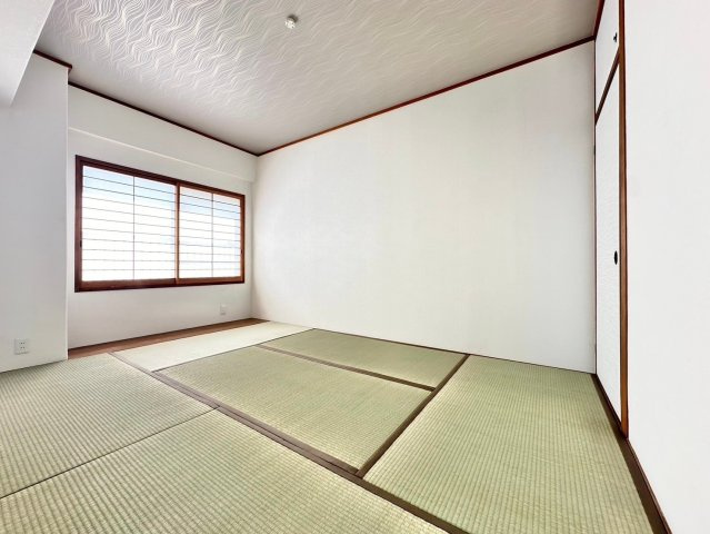 イトーピア向日マンションA棟　7階の和室