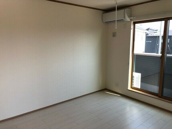 リズンⅢの居間・リビング