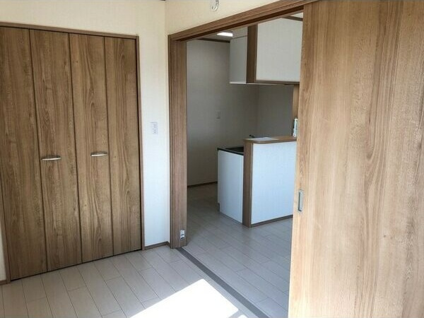 リズンⅢの洋室