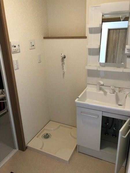 リズンⅢの独立洗面台