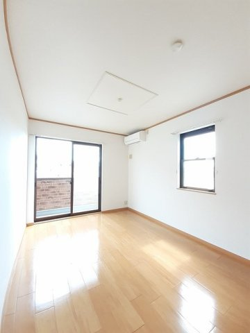 アルクエンシェルＢの内装