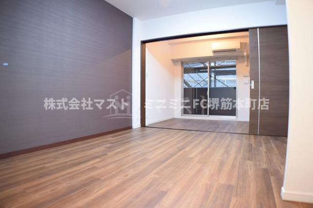 大阪市中央区淡路町２丁目の賃貸マンションの内装