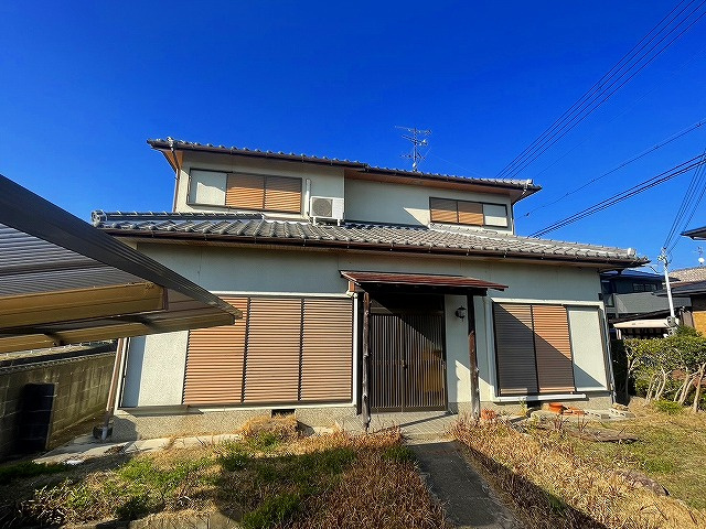 山本邸の外観