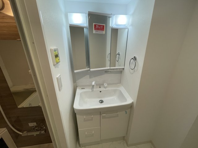 IMR BLD.の洗面所