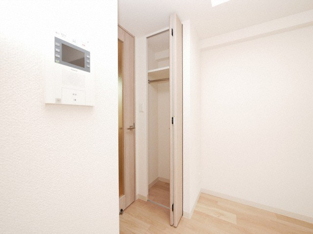 プレサンス松屋町駅前の収納