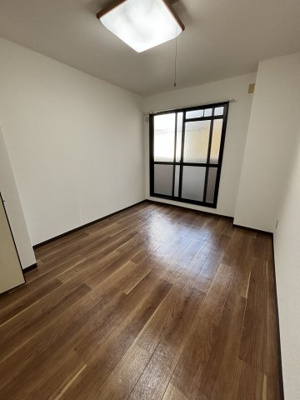 【洋室】 | シャンテ渡辺